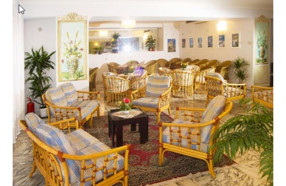 Villa Athena Джардини Наксос Екстериор снимка